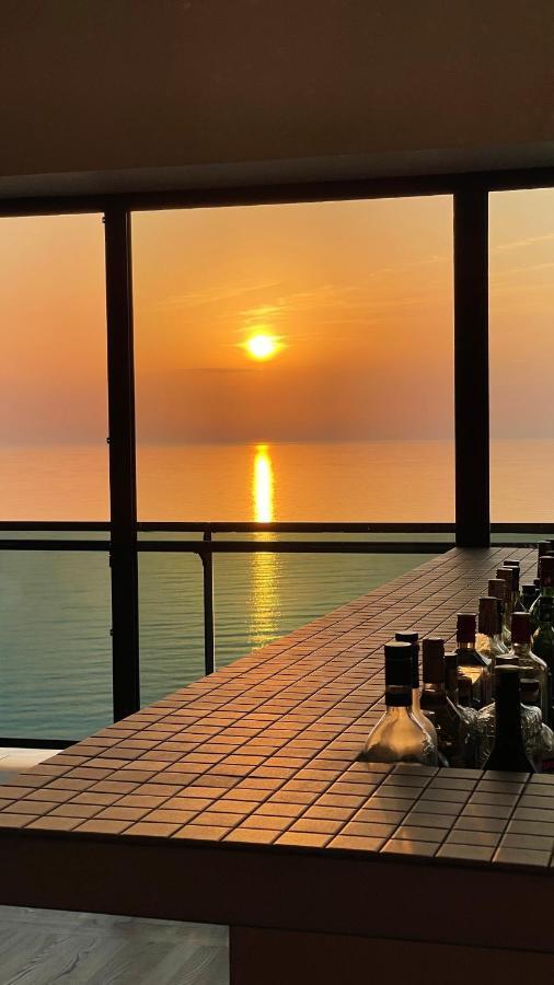 Kartuli Hotel Batumi Exterior photo